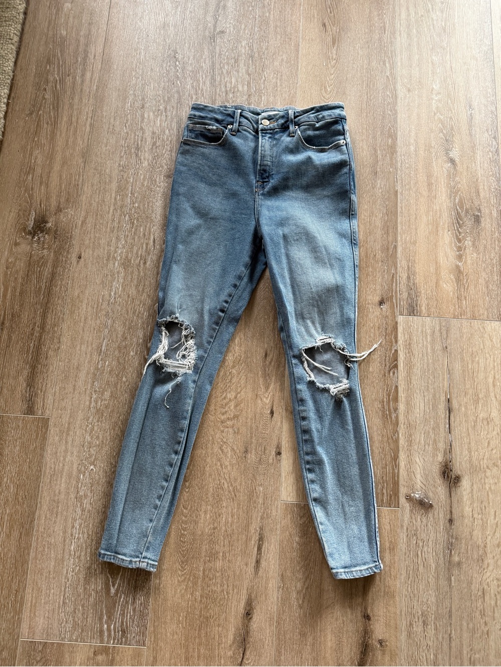 Good American Medium Blue Distressed Skinny Jeans